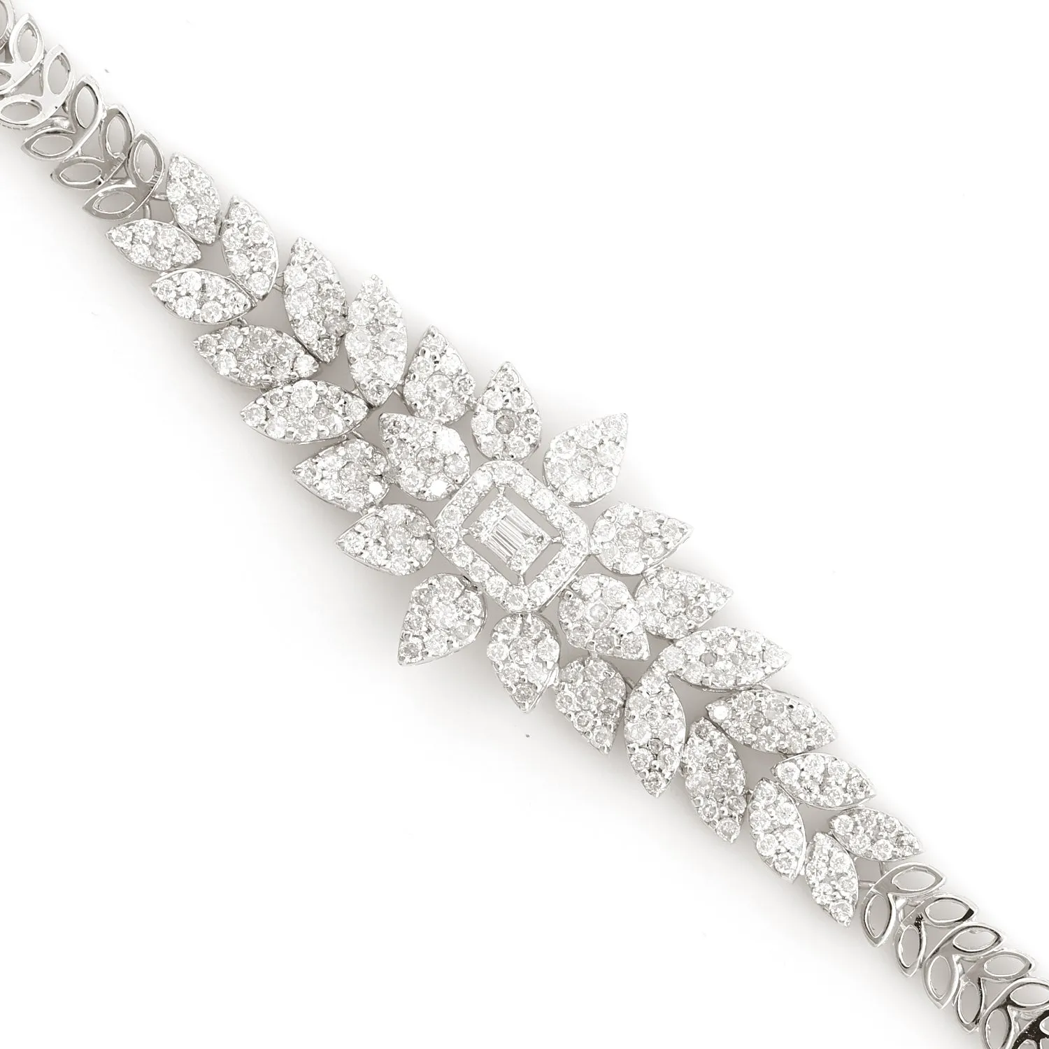 18K White Gold Studded Pave Natural Diamond Beautiful Fixed & Flexible Bracelet