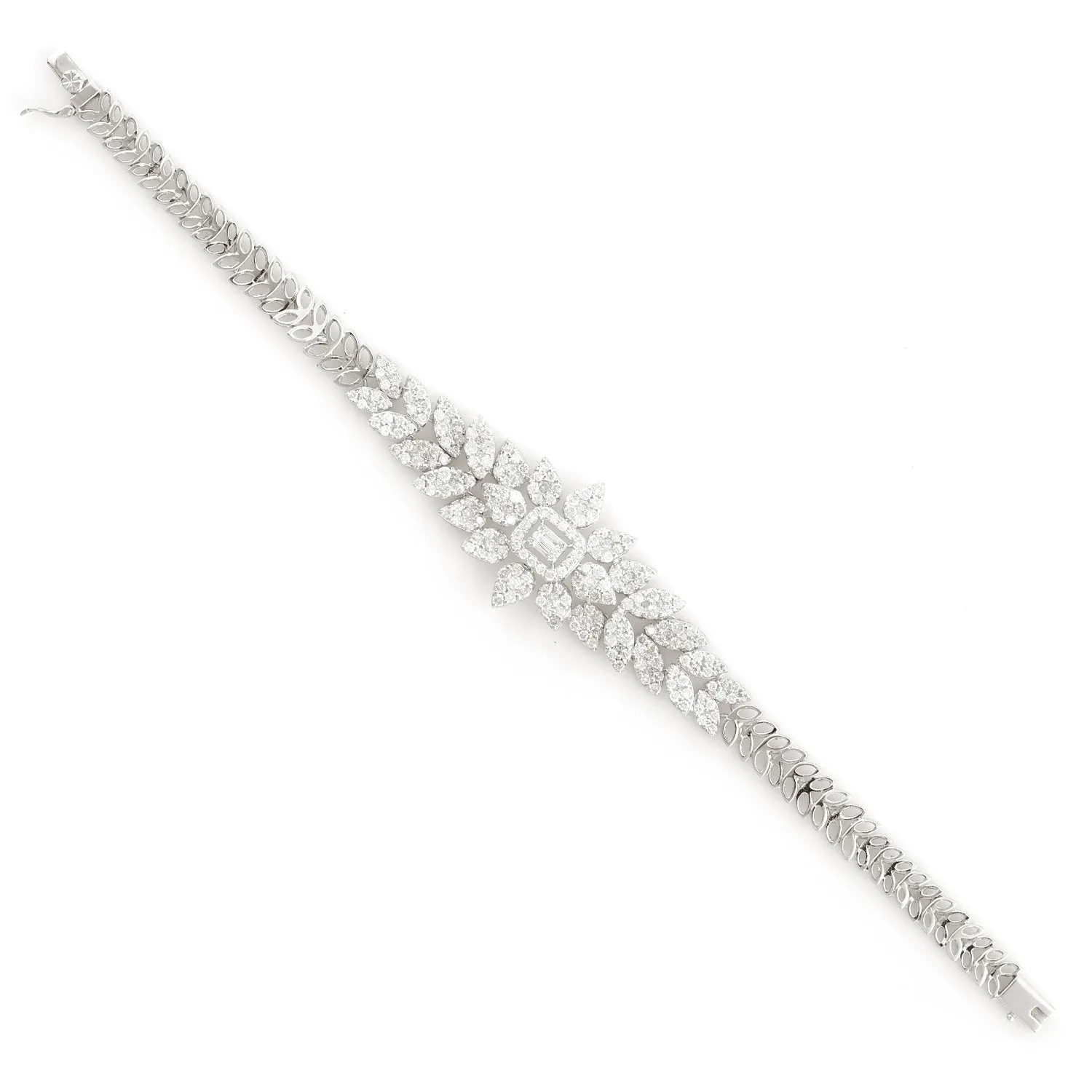 18K White Gold Studded Pave Natural Diamond Beautiful Fixed & Flexible Bracelet