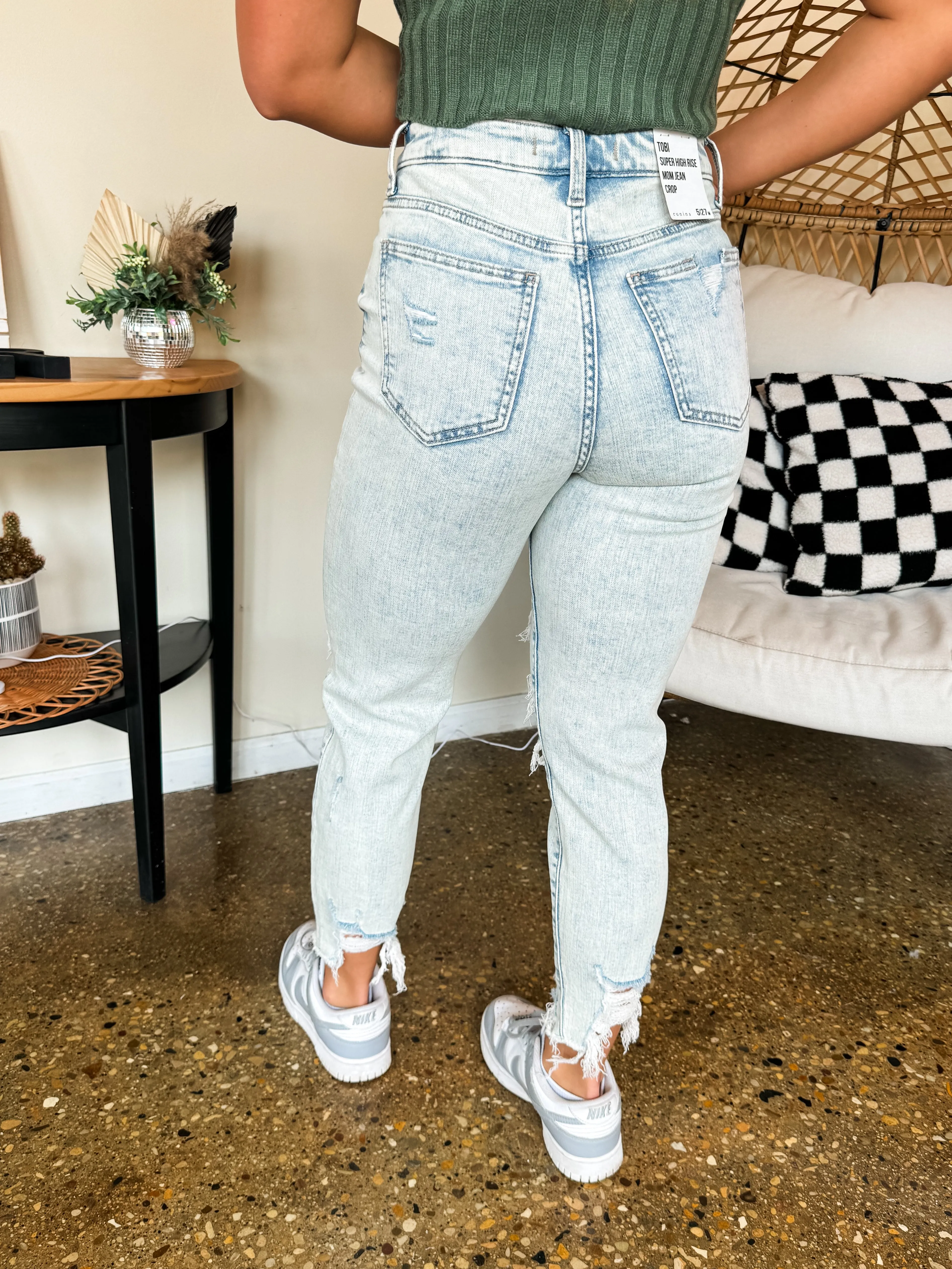ASHER HIGH RISE MOM JEAN CROP