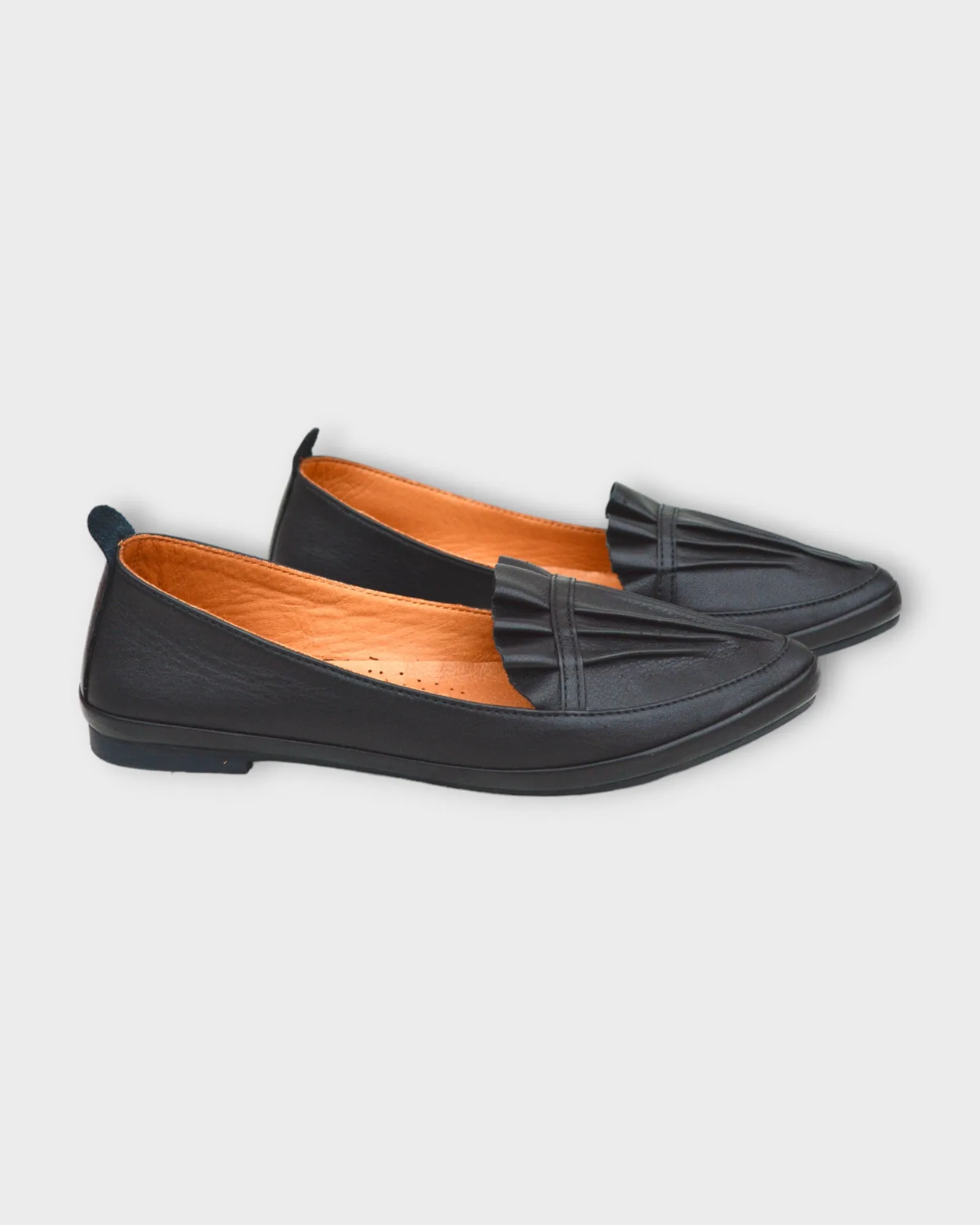 Everly Laguna-02 Size 37 only