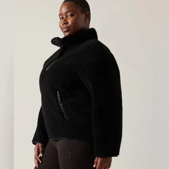 NWT! Athleta Women’s Black Cozy Snap Sherpa Sweatshirt - Multiple