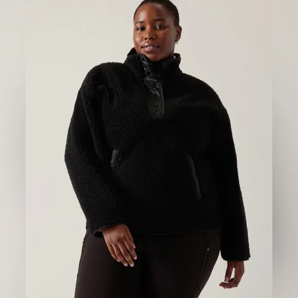 NWT! Athleta Women’s Black Cozy Snap Sherpa Sweatshirt - Multiple