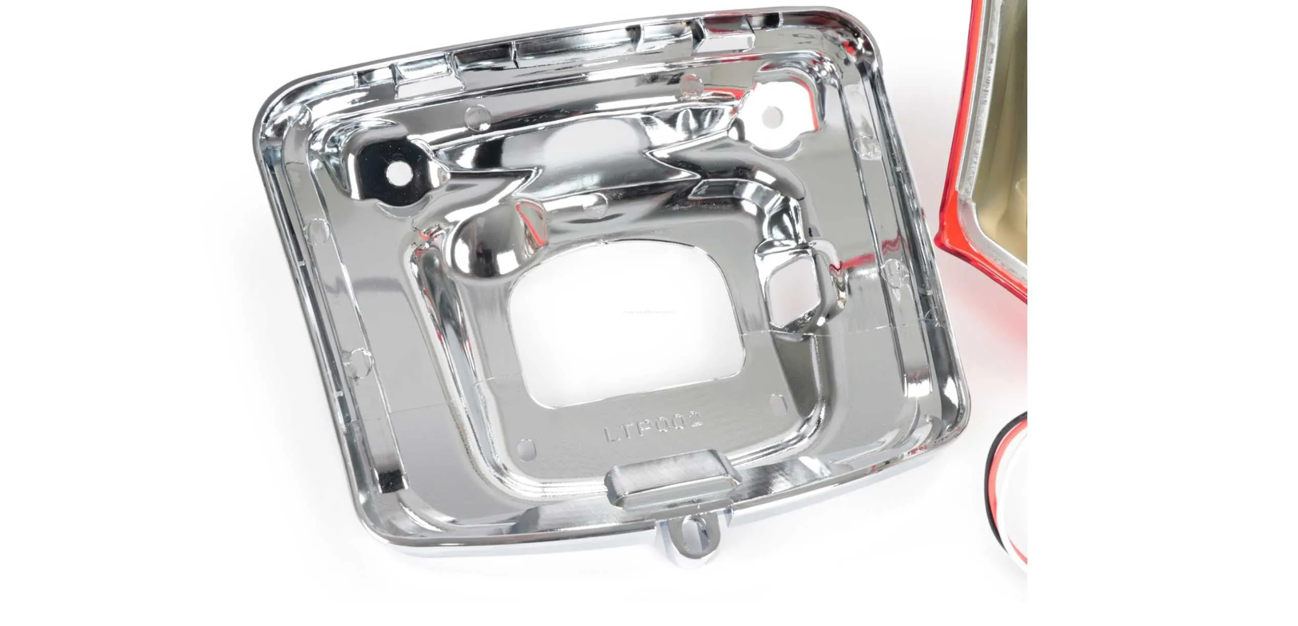 Rear Light including Frame MOTO NOSTRA Chrome | Vespa GTS 125-300cc