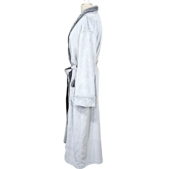 Soma Embraceable Luxe Long Robe in Gray Size L/XL