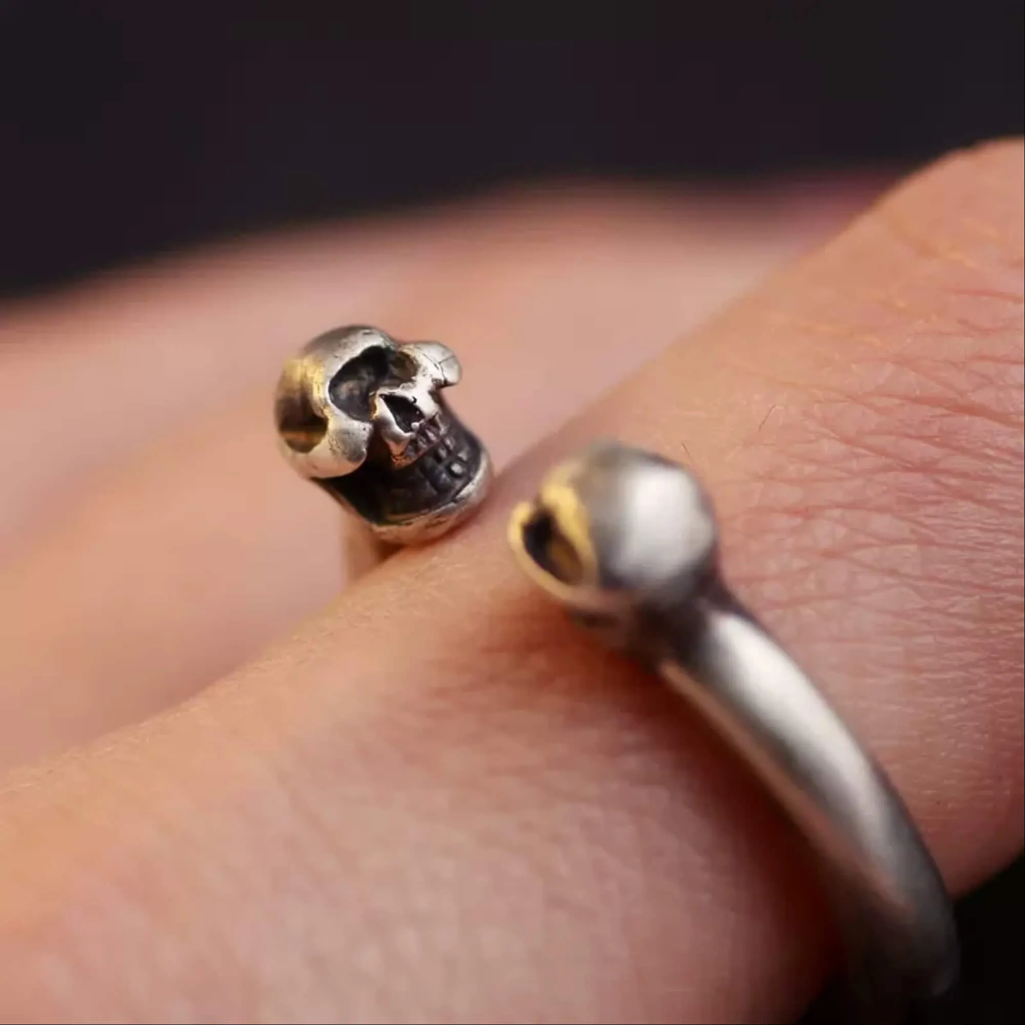 Stop Light Co SV 2 Skull Ring