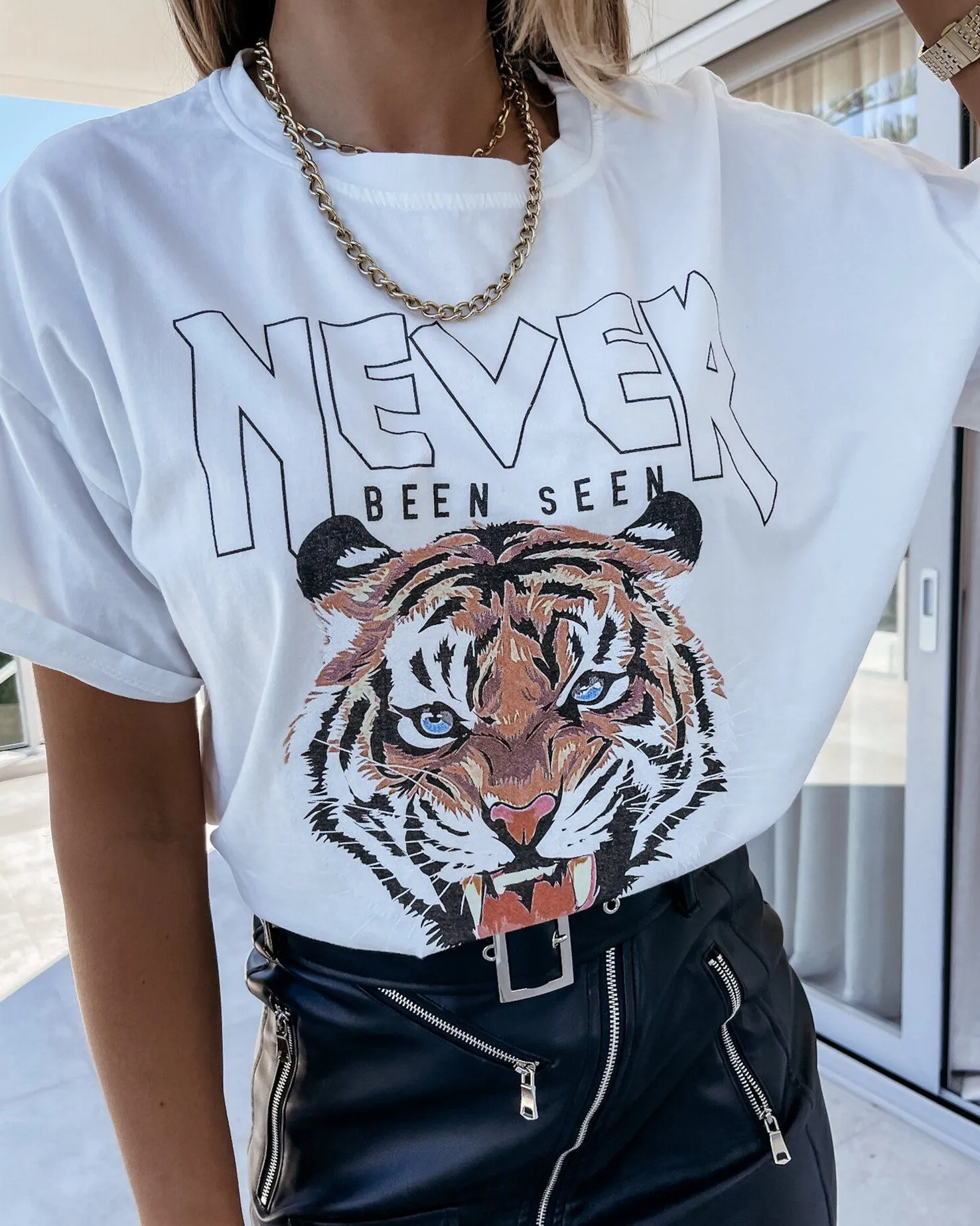 To Be Tiger Letter Printed Cozy T-shirt - White